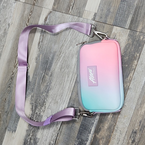 NWT Alani Nu Ombre Crossbody Bag - Pink Teal Purple - Picture 3 of 8